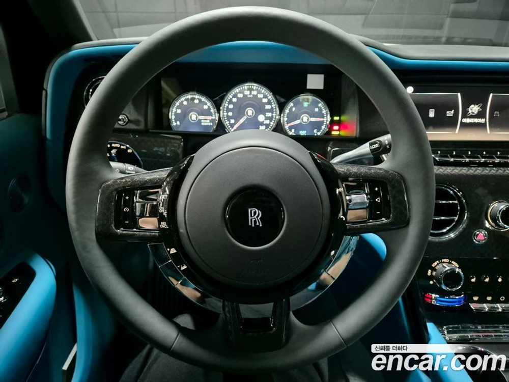 Rolls-Royce Cullinan 6.7 V12 Черный Badge (12.2022)
