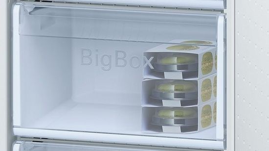 Холодильник Bosch KGN39XW24R