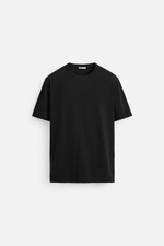 Базовая футболка slim fit