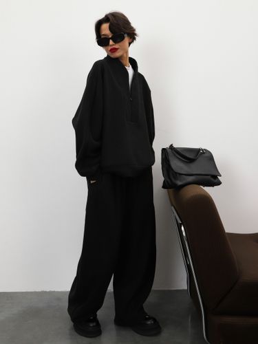 Спортивный костюм BU.