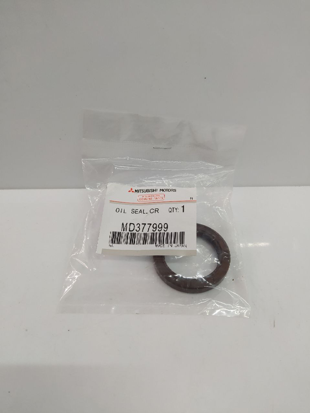 Сальник коленвала передний MD377999 для MITSUBISHI