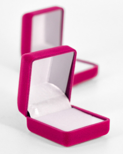 Ювелирная упаковка серия Классика с геометрической формой