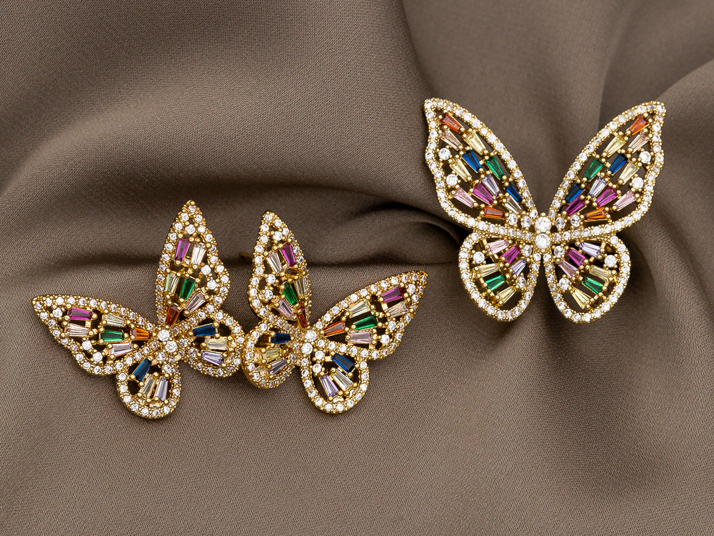 Кольцо "Бабочка" 29мм, с разноцветными стразами