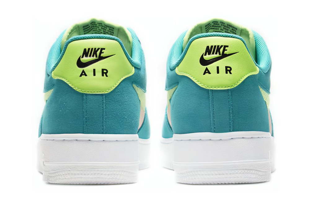 Кроссовки Nike Air Force 1 07 Lv8