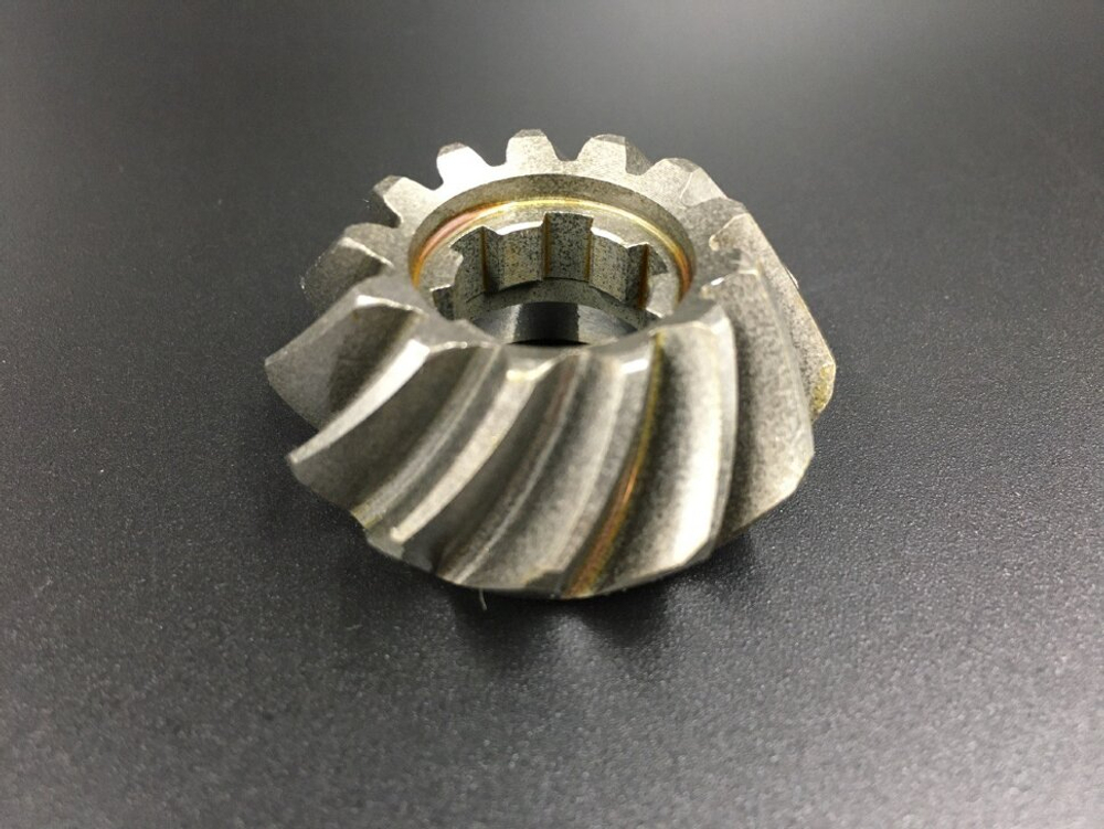 Шестерня вертикального вала (Пиньон) Yamaha 30D (6J8-45551-00) (Yamaha)