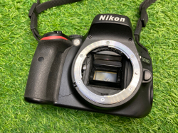 Nikon D5100 (10.000 кадров) с дефектом