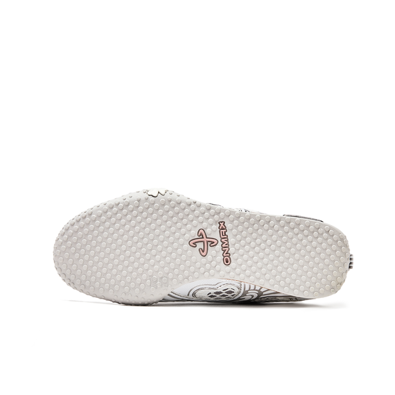 On Max Trainer 'White'