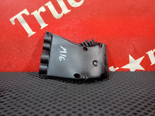 Крышка блока предохранителей