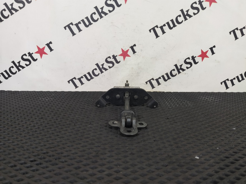 Ограничитель двери