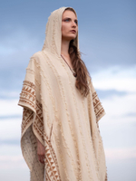 Накидка-пончо с капюшоном Tribal (песочная)