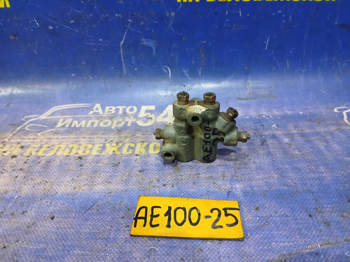 Распределитель тормозной TOYOTA SPRINTER 1991