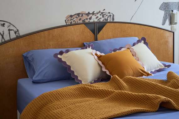 Простыня на резинке из премиального сатина сиреневого цвета из коллекции essential, 160х200х30 см