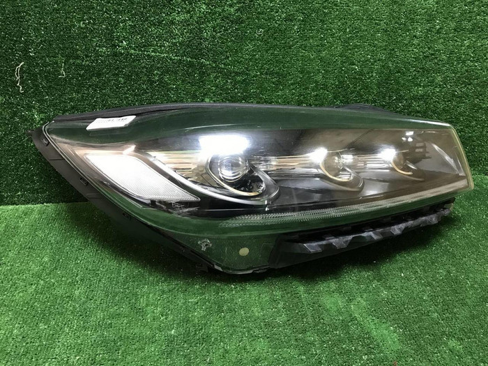 Фара правая Kia Sorento 3 UM Prime (2017-2020) LED