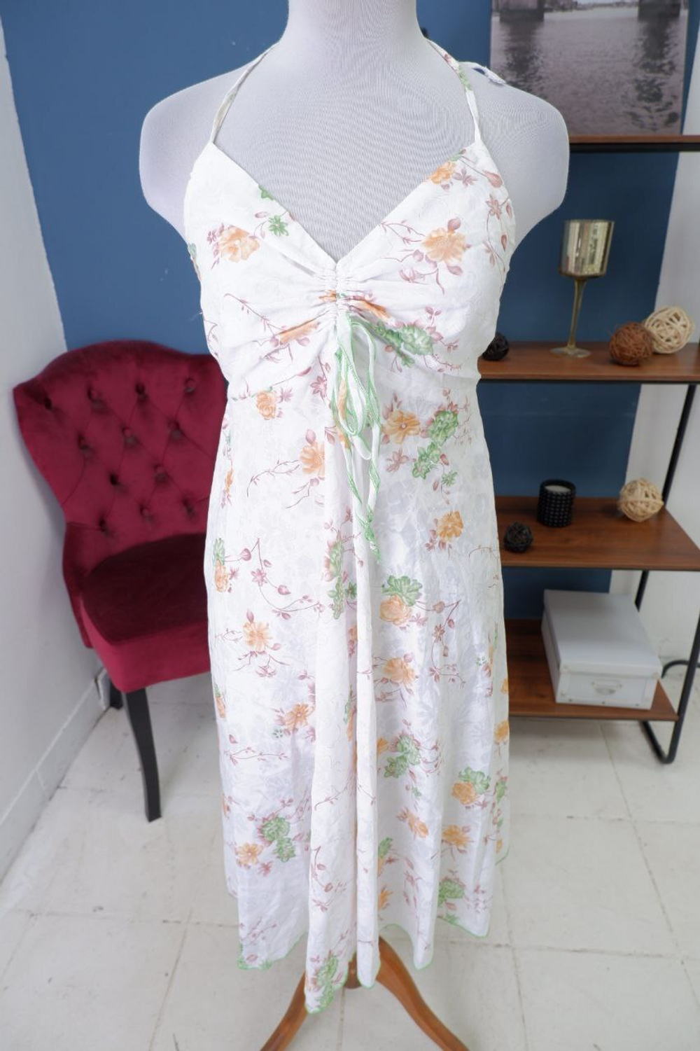 Платье легкое красивое 44 размер