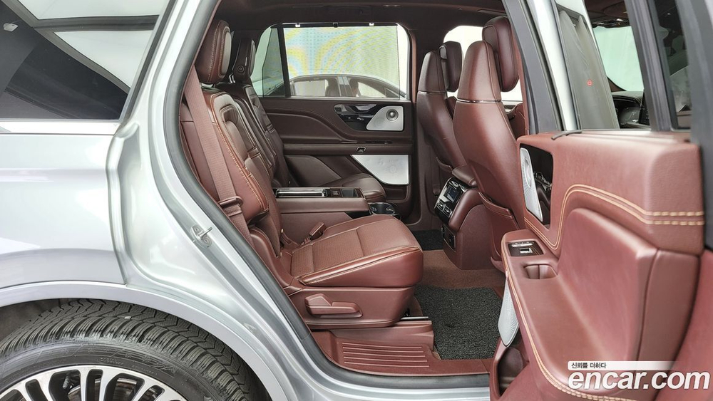 Lincoln Aviator 2 Generation 3.0 Black Label AWD (04.2020)