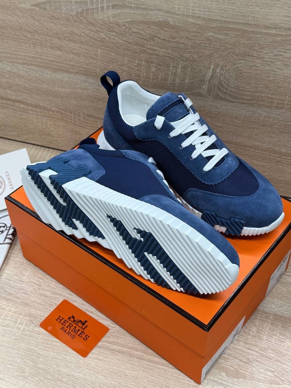 Кроссовки Hermes