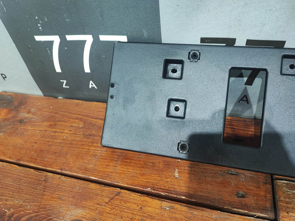 Площадка гос. номера Haval Jolion 21-нв Б/У Оригинал 2807100XST01A