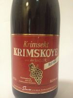 Шампанское Кримсект Артемовское выдержанное красное полусладкое 0,75л