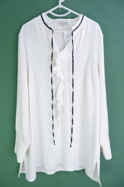 Блузка Promiss утонченная, маркировка 44, визуально на 50 размер