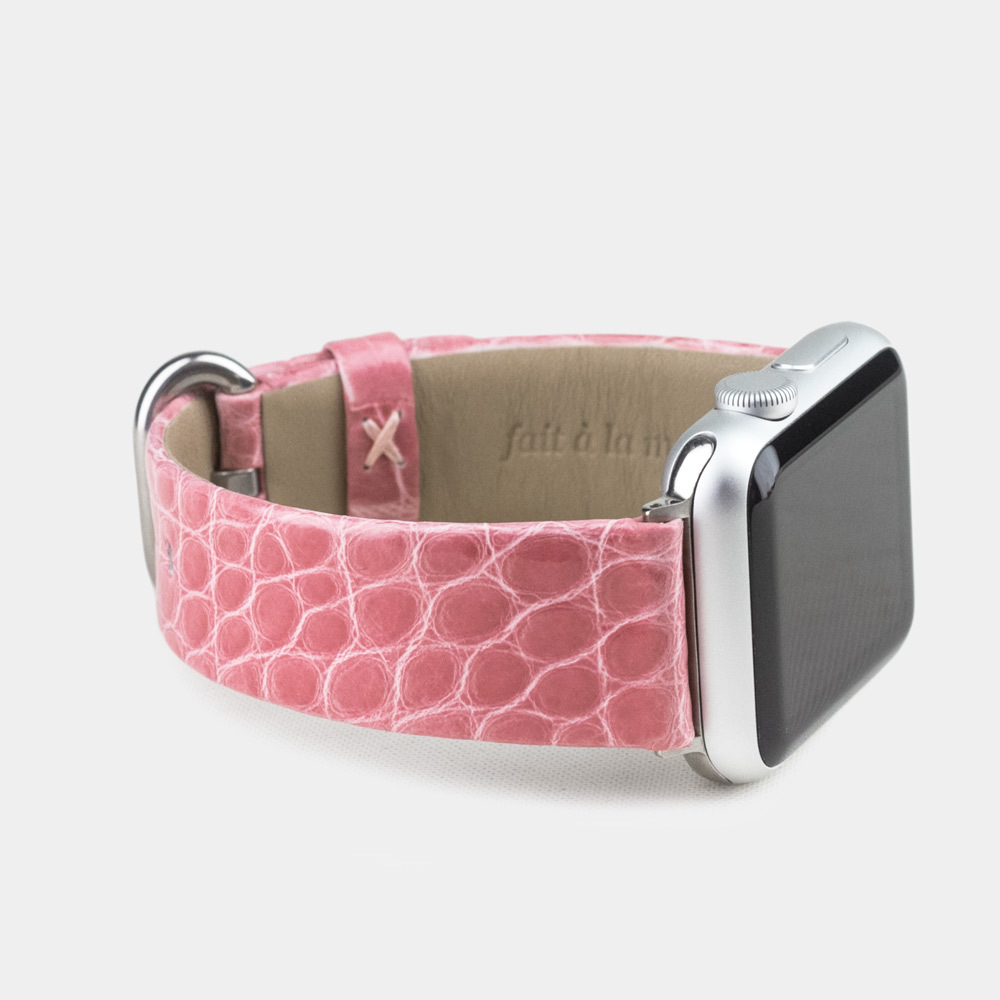 Ремешок для Apple Watch 44/45/46 mm  из кожи аллигатора, цвета бледно-розовый лак