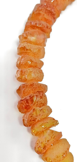 Чокер с янтарем