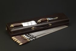 Подарочный набор шампуров в кейсе "Волк №3"