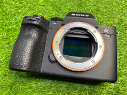 Sony A7R III (5.555 кадров) Покупка/Продажа
