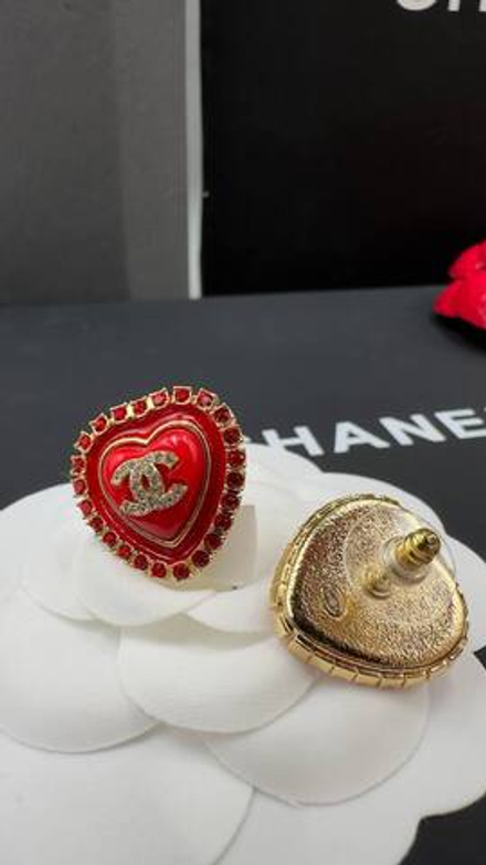 Серьги CHANEL