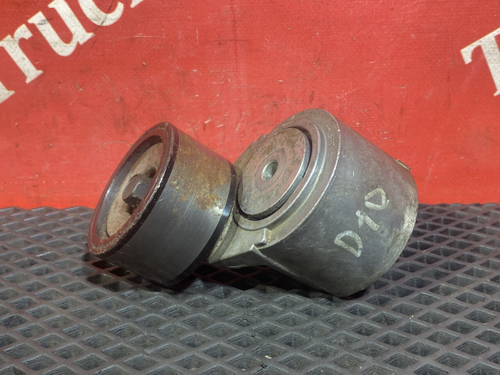 Ролик натяжитель приводного ремня