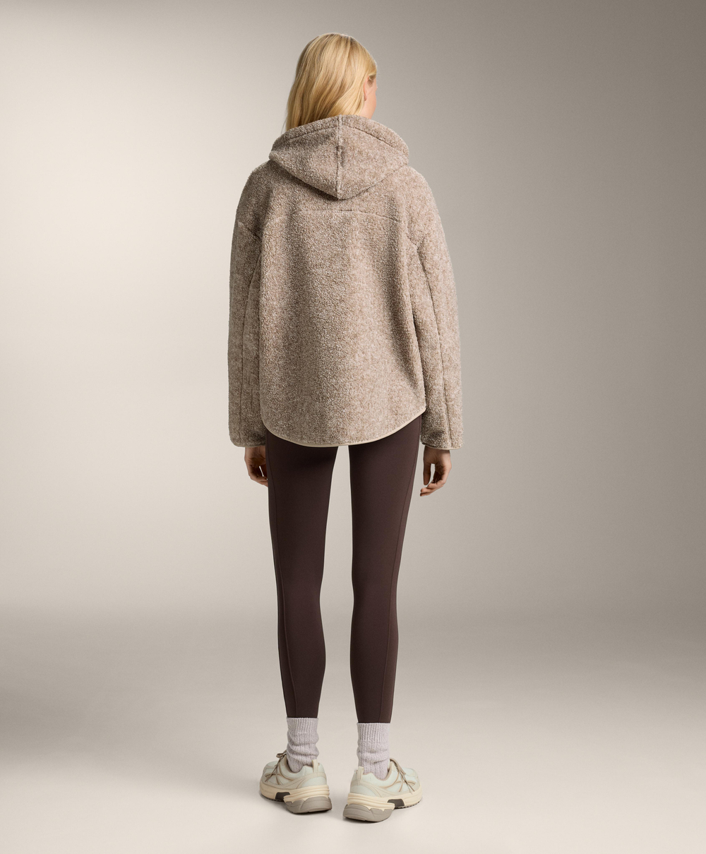 Oysho Куртка из искусственной овчины с капюшоном, серо-коричневый меланж