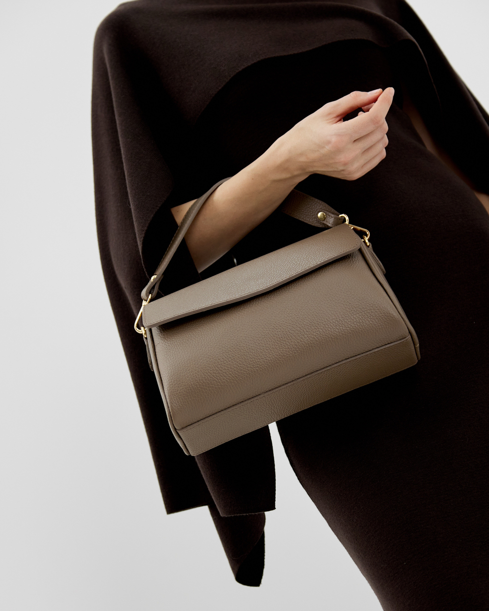 Сумка 571 03 тауп темный