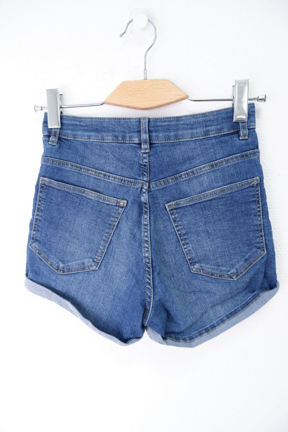 Шорты H&M короткие 40-42 размер