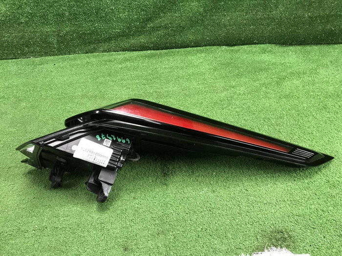 Фонарь левый внешний Zeekr 001 (2021-н.в.)