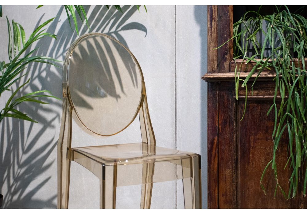 Пластиковый стул Victoria clear brown