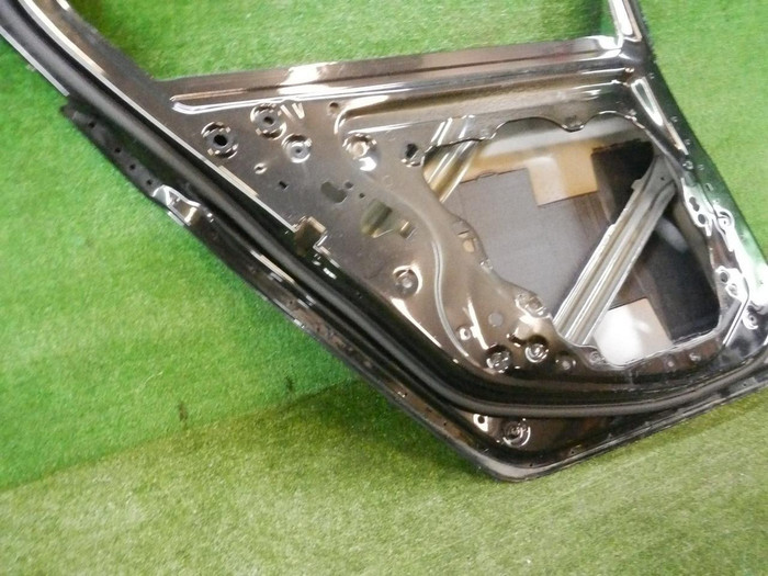 Дверь задняя левая BMW 5er G30 (2017-2023)