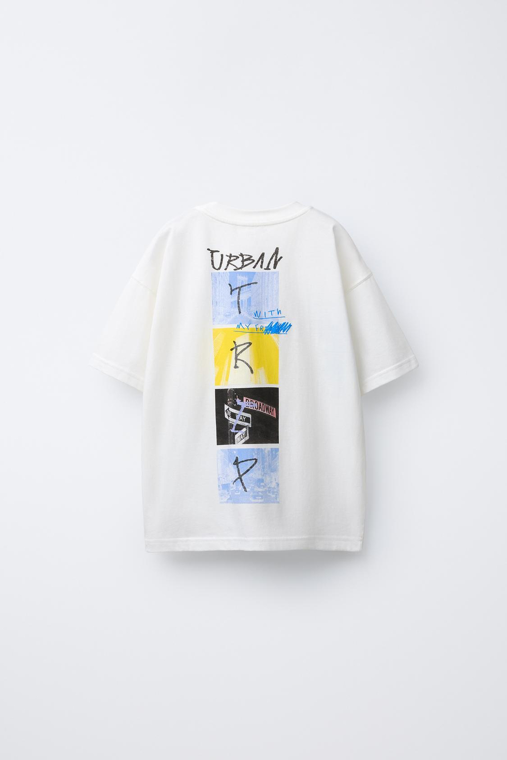 ZARA ФУТБОЛКА С ПРИНТОМ ГРАФФИТИ, БЕЛЫЙ