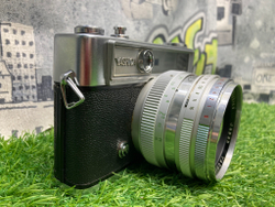 Yashica Lynx 14