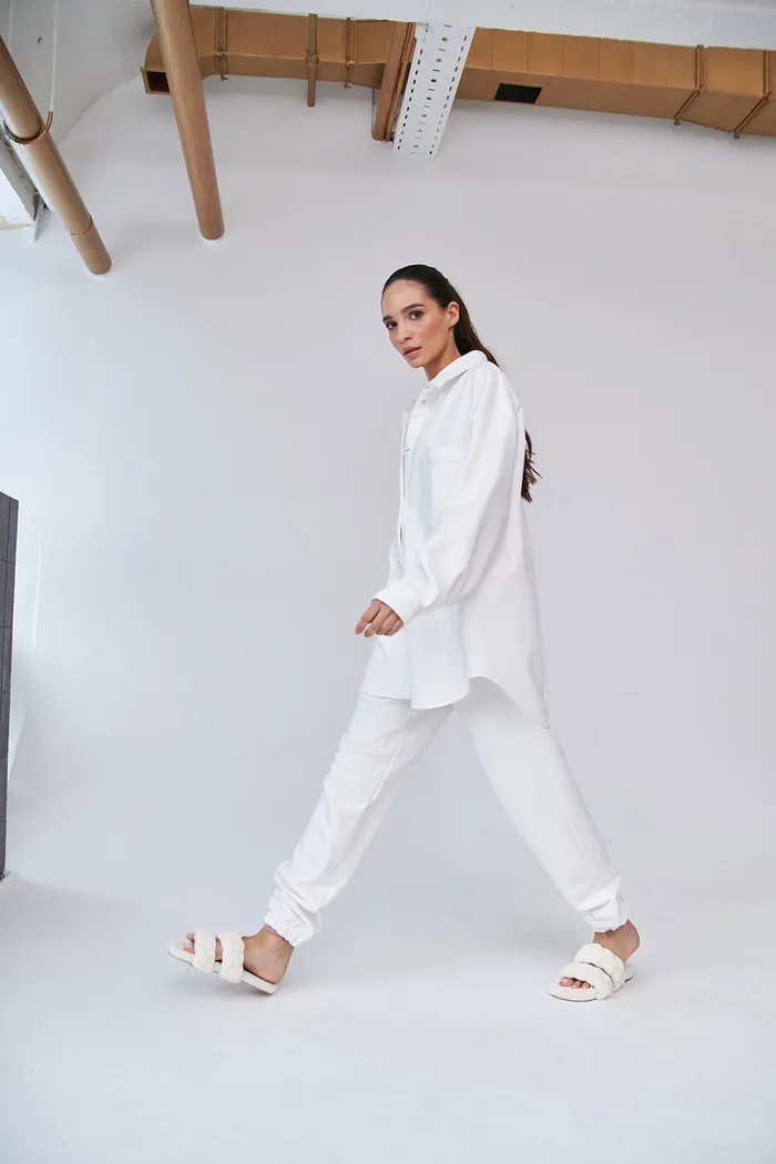 Рубашка оверсайз из футера без начеса кремового цвета