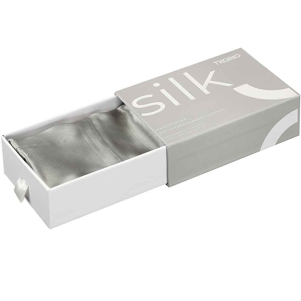 Наволочка из натурального шелка светло-серого цвета из коллекции essential, 50х70 см