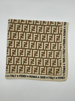 Платок с лого Fendi