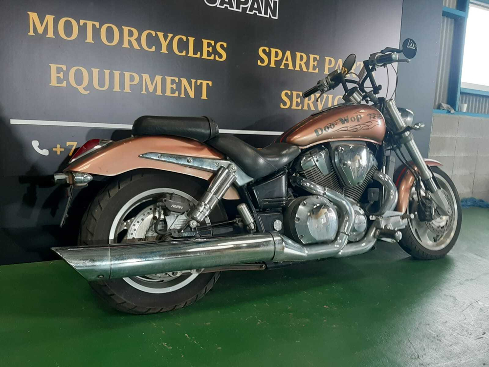 Honda VTX1800 043038