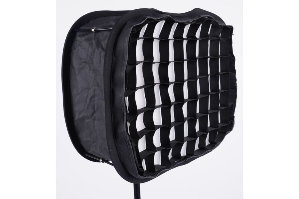 Софтбокс FST LED SB-240 37x45 с сотами для LED-панелей