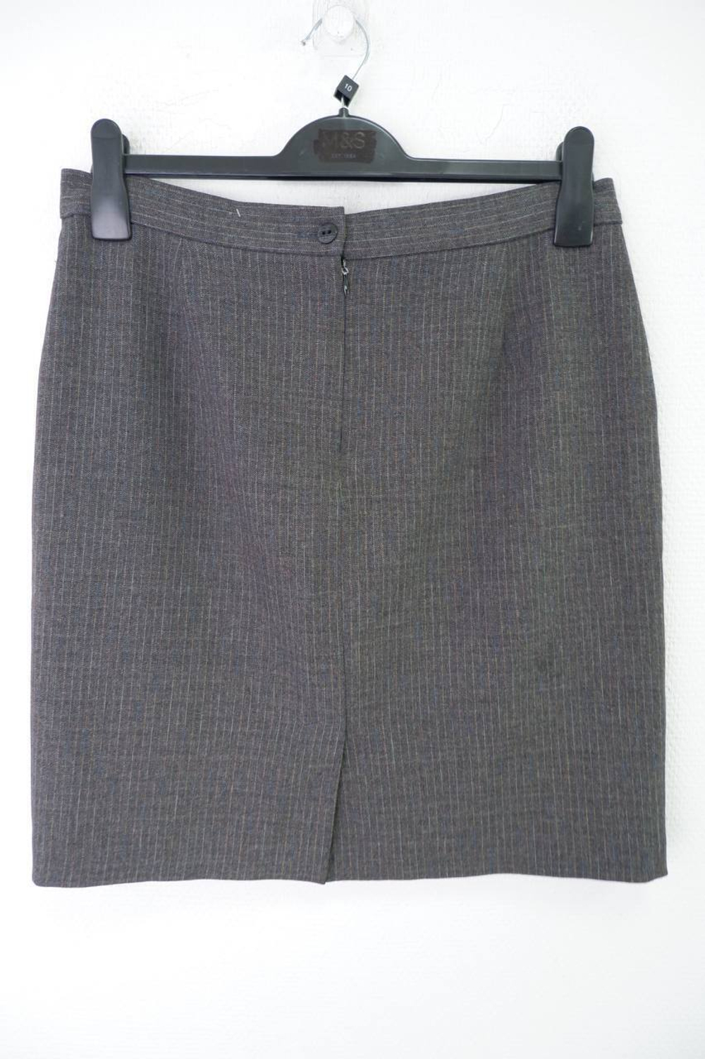 Юбка деловая 46 размер