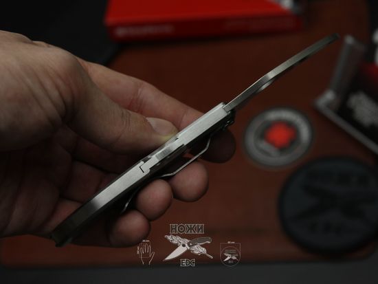 Складной нож Spyderco Harpy C08S c клинком из стали VG-10, рукоять Stainless Steel