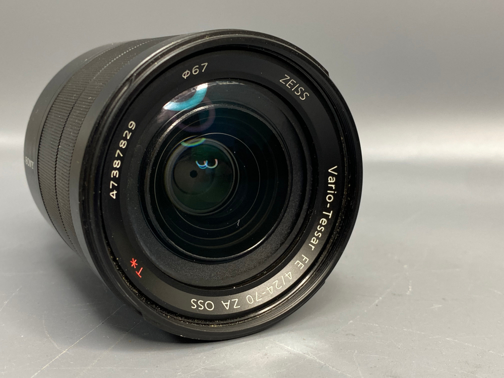 Sony FE Carl Zeiss 24-70mm 4ZA SEL-2470Z