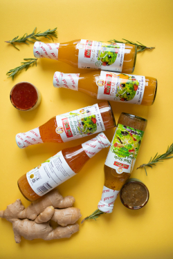 Набор соусов APICO BOX №8"Ассорти тайских соусов", подарочный набор MAE PLOY 5 шт, Новогодний подарок