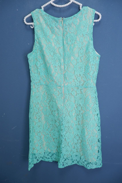 Платье Oltre кружевное 46 размер