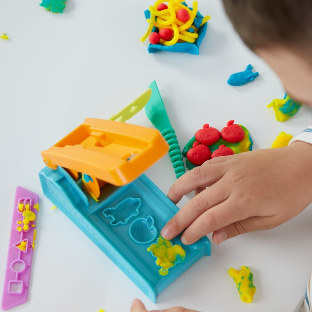 Play-Doh - Ciastolina Веселая фабрика 3 тюбика + аксессуары F8805 / артикул   F8805  / GTIN 5010996204646