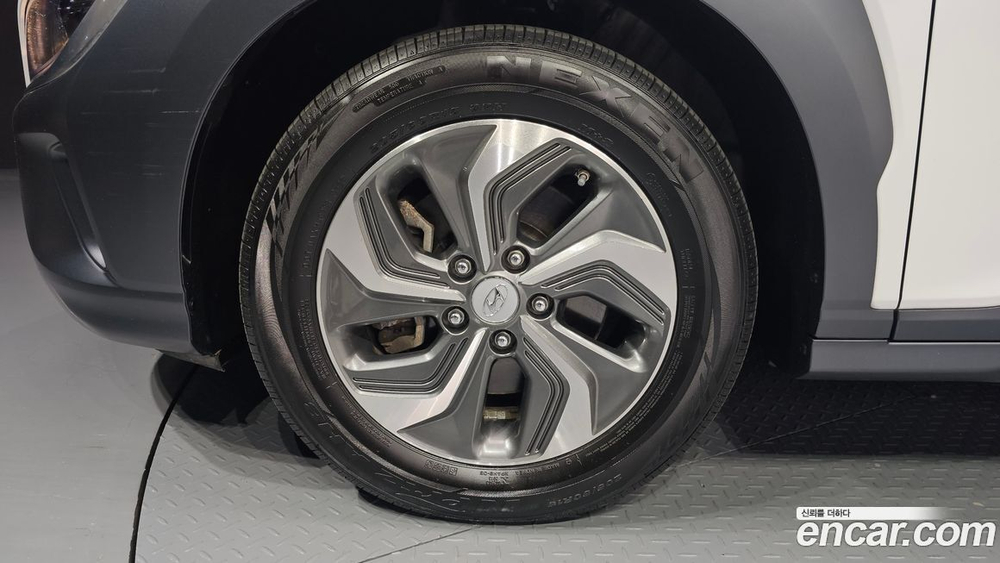 Hyundai The New KONA Hybrid Modern (10.2021)