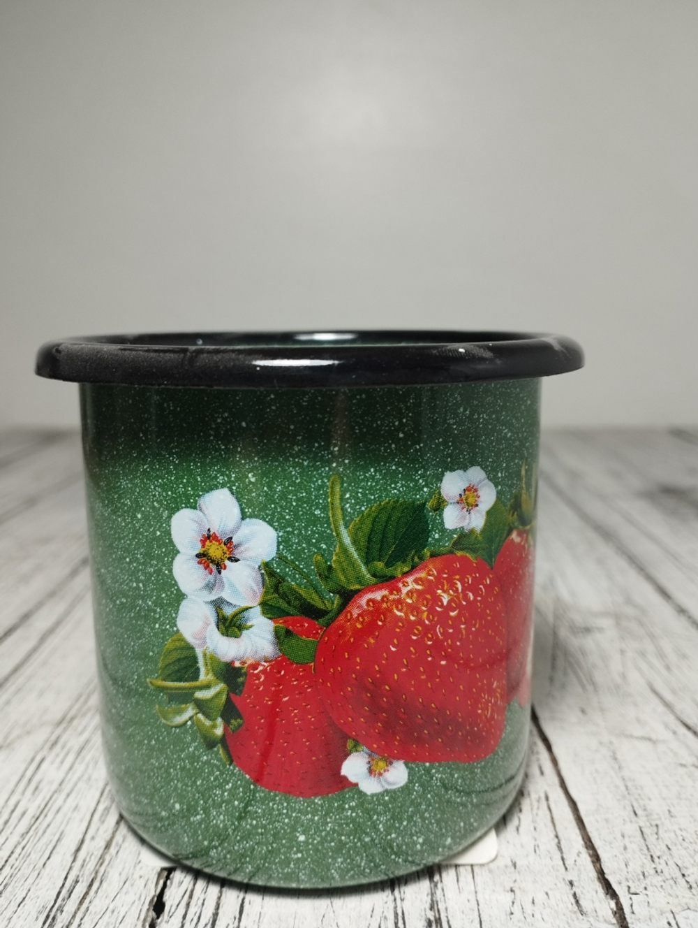 Кружка 0,4л с рис Клубника сад изумрудная 1с2с